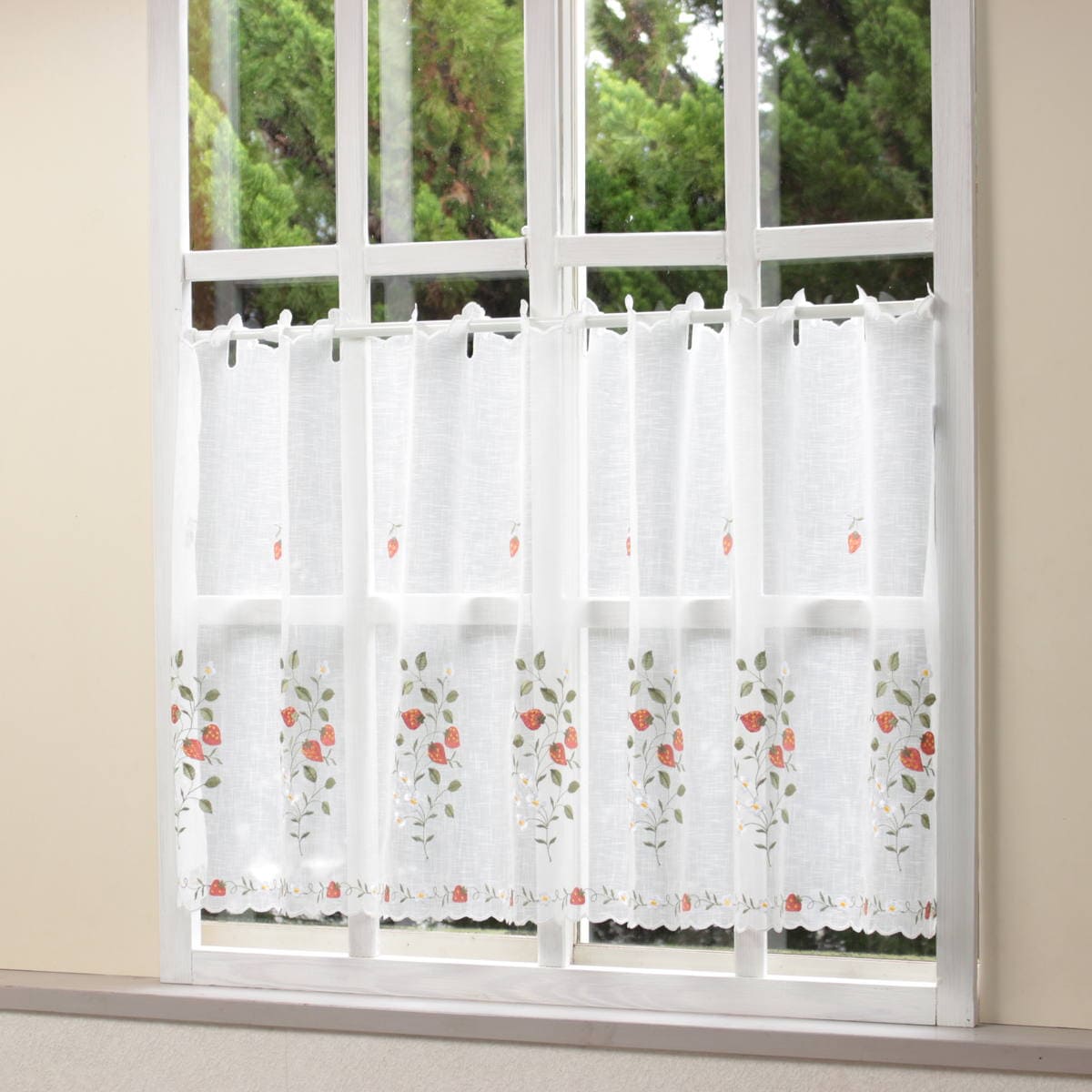 いちご刺繍 カフェカーテン 約130×60cm｜インテリアレース・テーブル