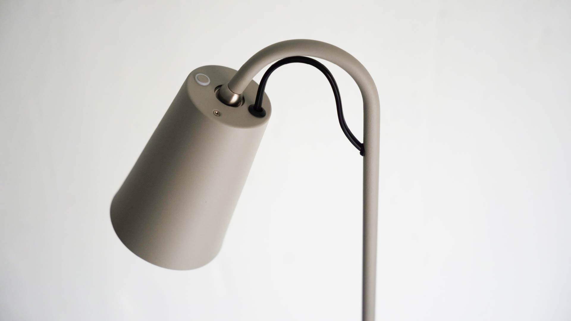 Magnecco マグネッコ フロアランプ - DI CLASSE ONLINE SHOP