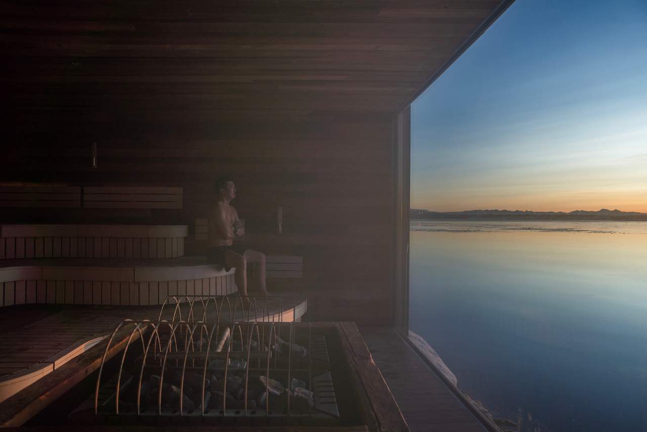 アイスランドにある世界最大のサウナはインフィニティ!?【世界のサウナ