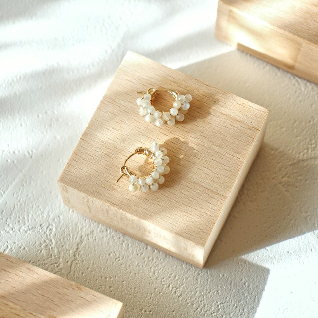 鎌倉 雑貨 GOKOTI YUIGAHAMA【KOE】14kgf ホワイトムーンフープピアス