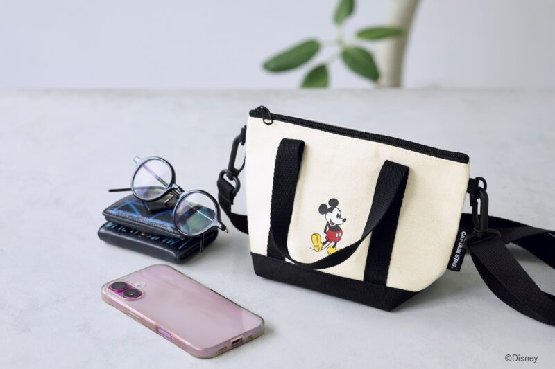 可愛さも機能性も◎！ミッキーマウスデザインの万能トート型ミニポーチ