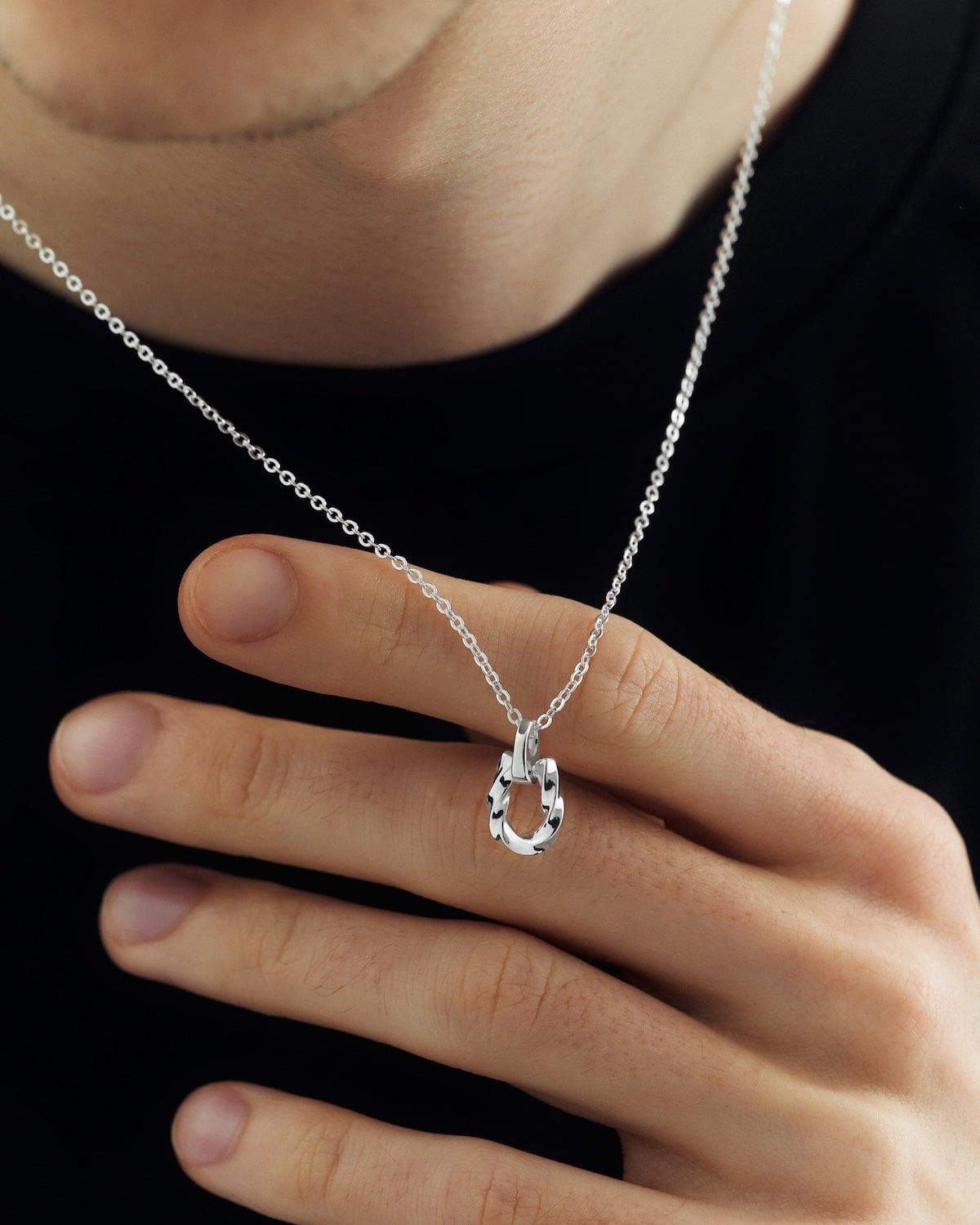 ツイストホースシューネックレス Twist Horseshoe Necklace S925