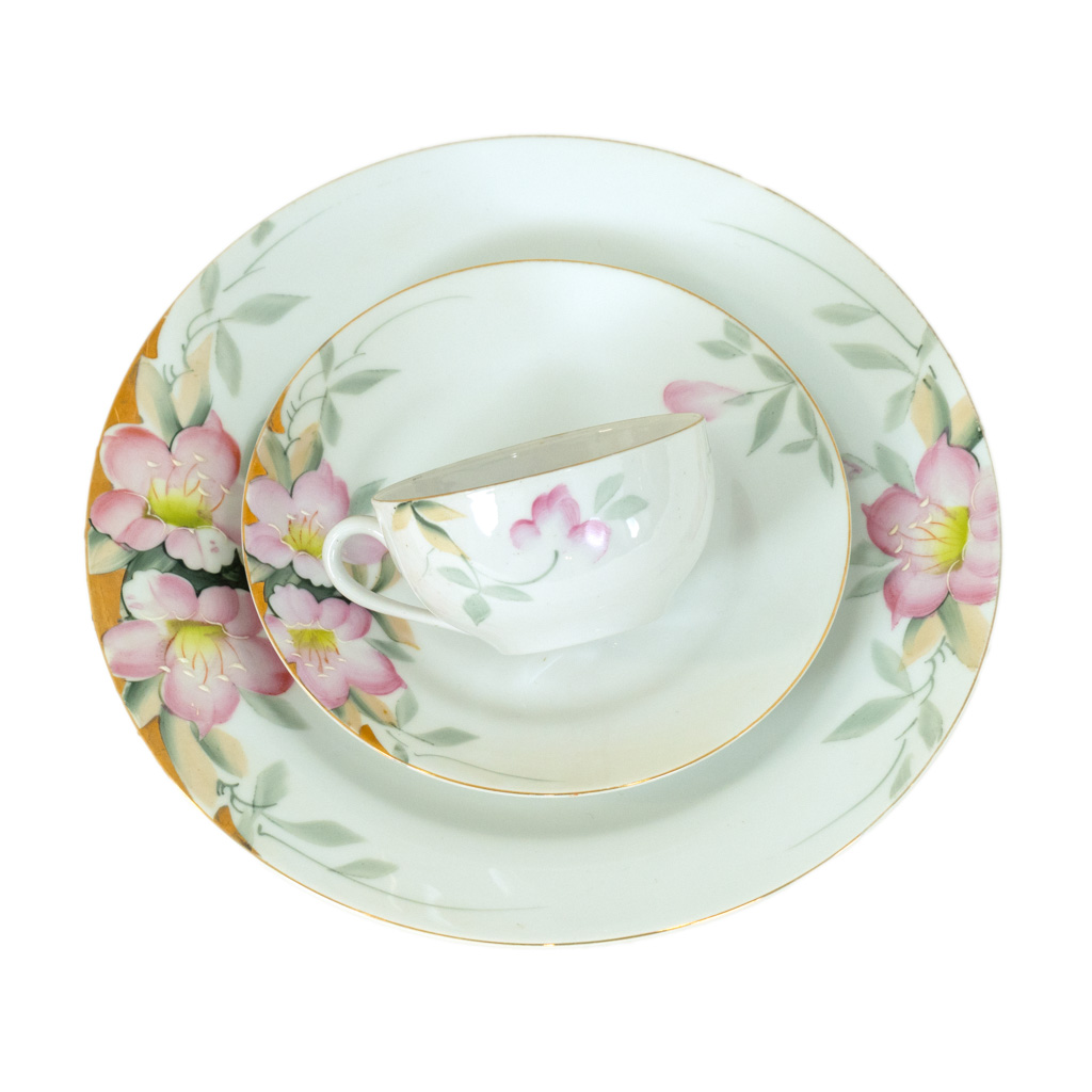97 Piece NORITAKE Azalea China | Grandview Mercantile