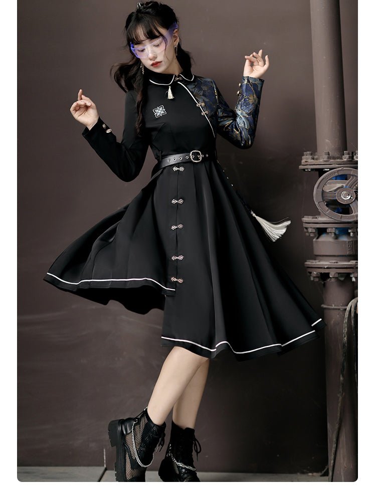 暗闇に花咲くアシンメトリーチャイナワンピースドレス – 個性的な