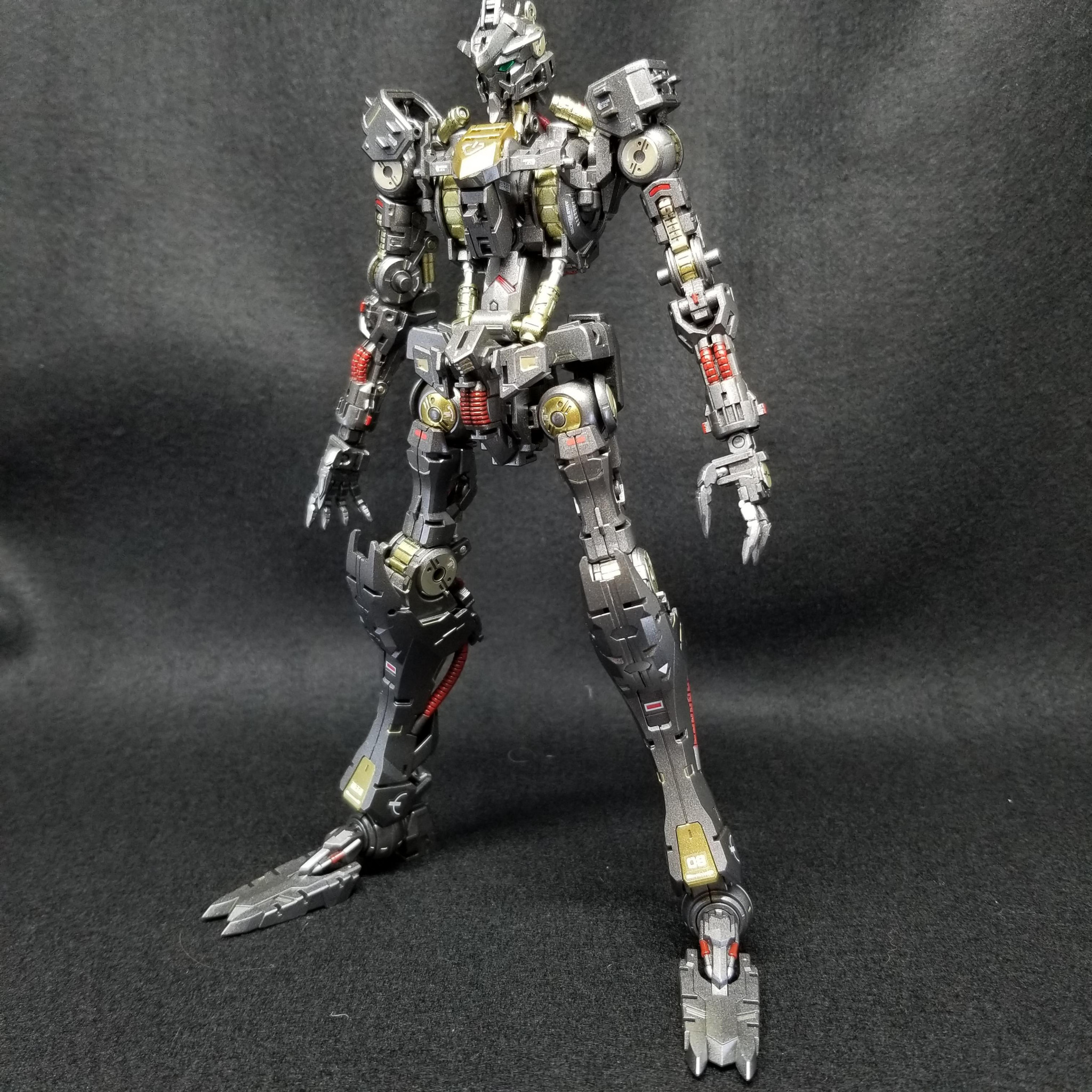 ガンダムバルバトス 全塗装｜_maunten_さんのガンプラ作品｜GUNSTA
