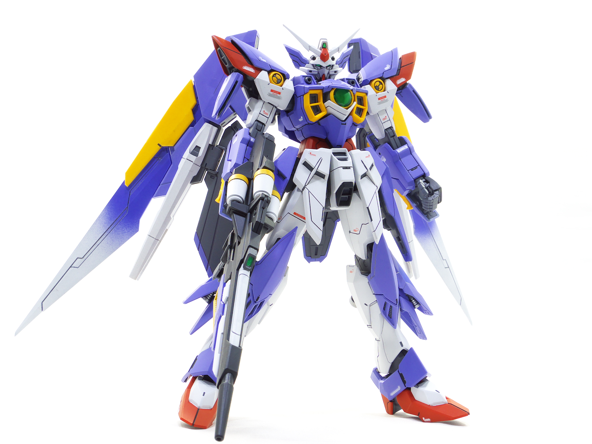 MG ガンダム フェニーチェリナーシタ｜gunplacraftさんのガンプラ作品