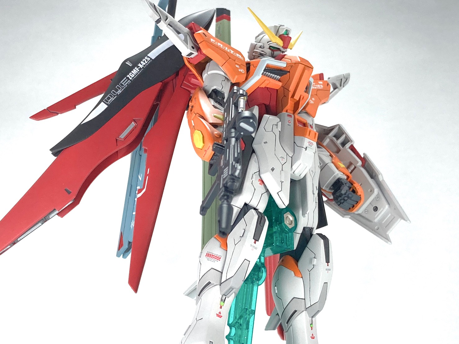 HGCE】ZGMF-X42S-REVOLUTION ハイネ専用デスティニー｜Meteorさんの