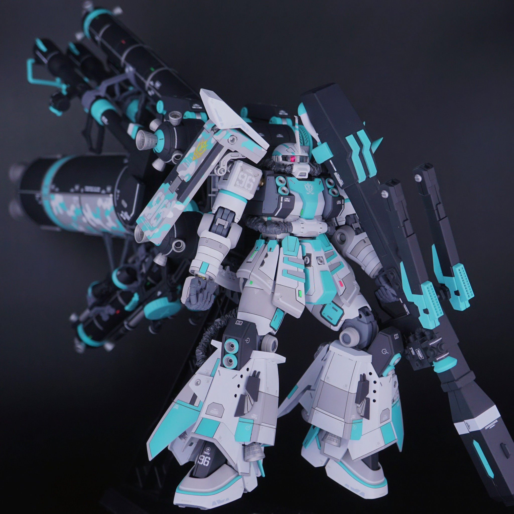 サイコザク｜ばんばんさんのガンプラ作品｜GUNSTA（ガンスタ）