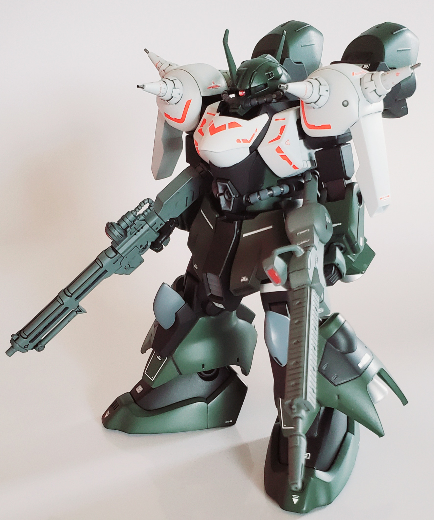 ザクⅢサイコミュカスタム／Fb／Sf｜T.K工房さんのガンプラ作品