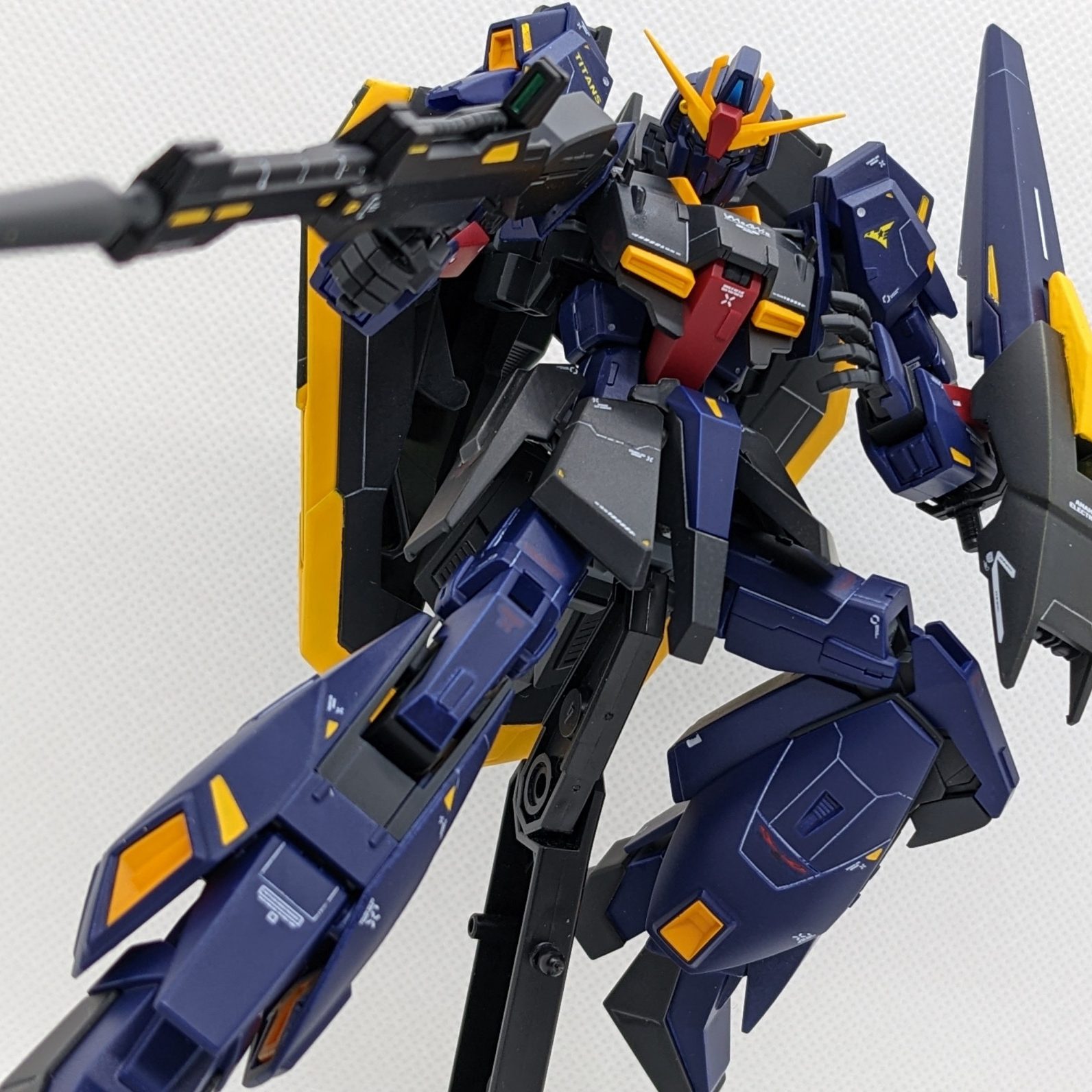 HGUC Zガンダム ティターンズ仕様｜スミ@レイルトレーサーさんの