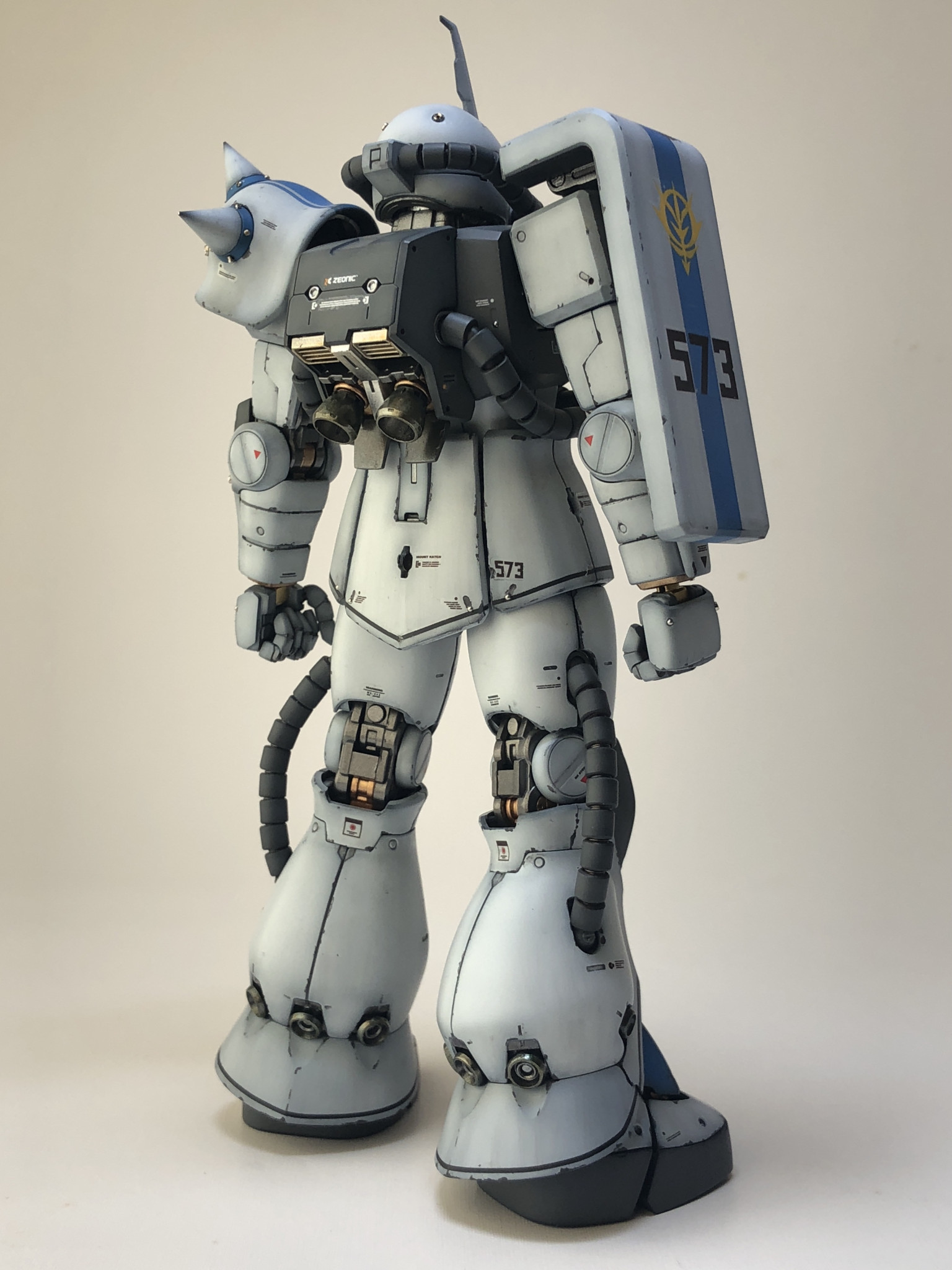 MG 1/100 MS-06S ザクII Ver.2.0改 シン・マツナガ専用ザクII｜tako