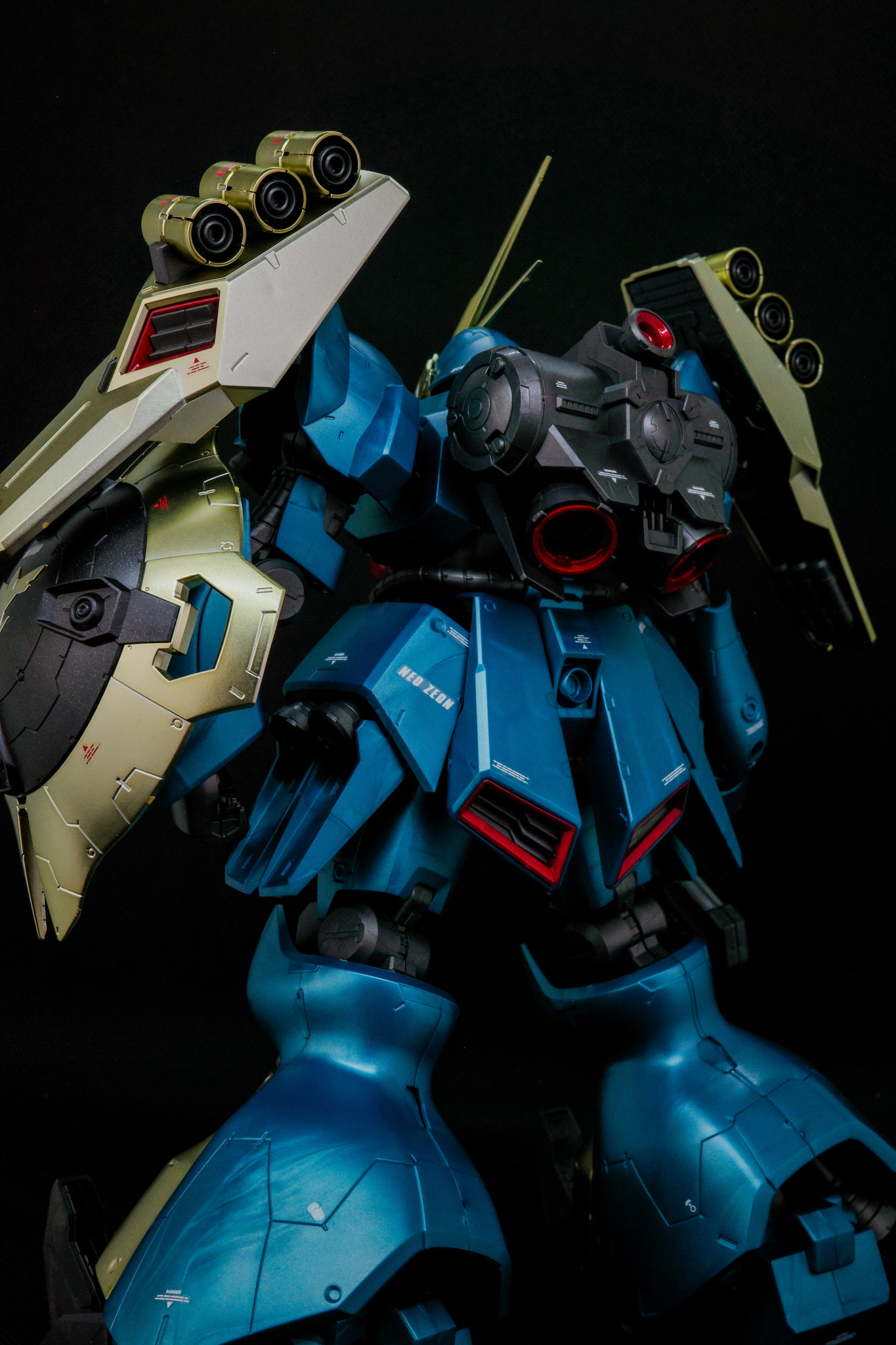 RE ヤクト・ドーガ (ギュネイ・ガス機) スペシャルコーティング｜M