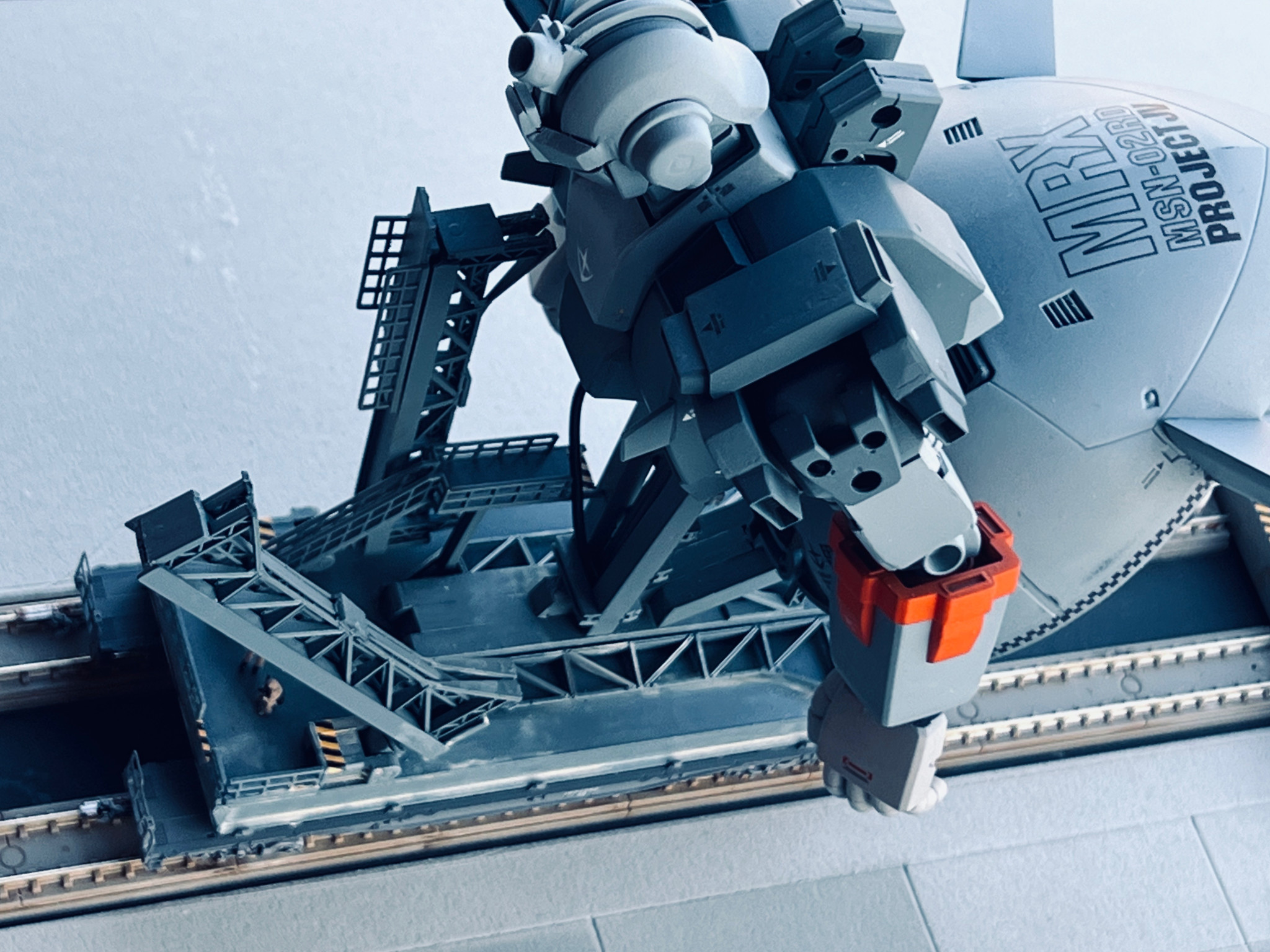 HG ジオング 地球連邦軍仕様 ZEONG E.F.F. TEST TYPE｜nuschnuschiさん