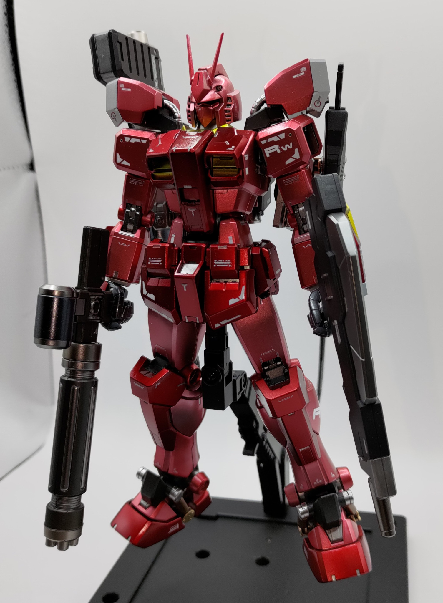 MG アメイジングレッドウォーリア｜@jyoube999さんのガンプラ作品