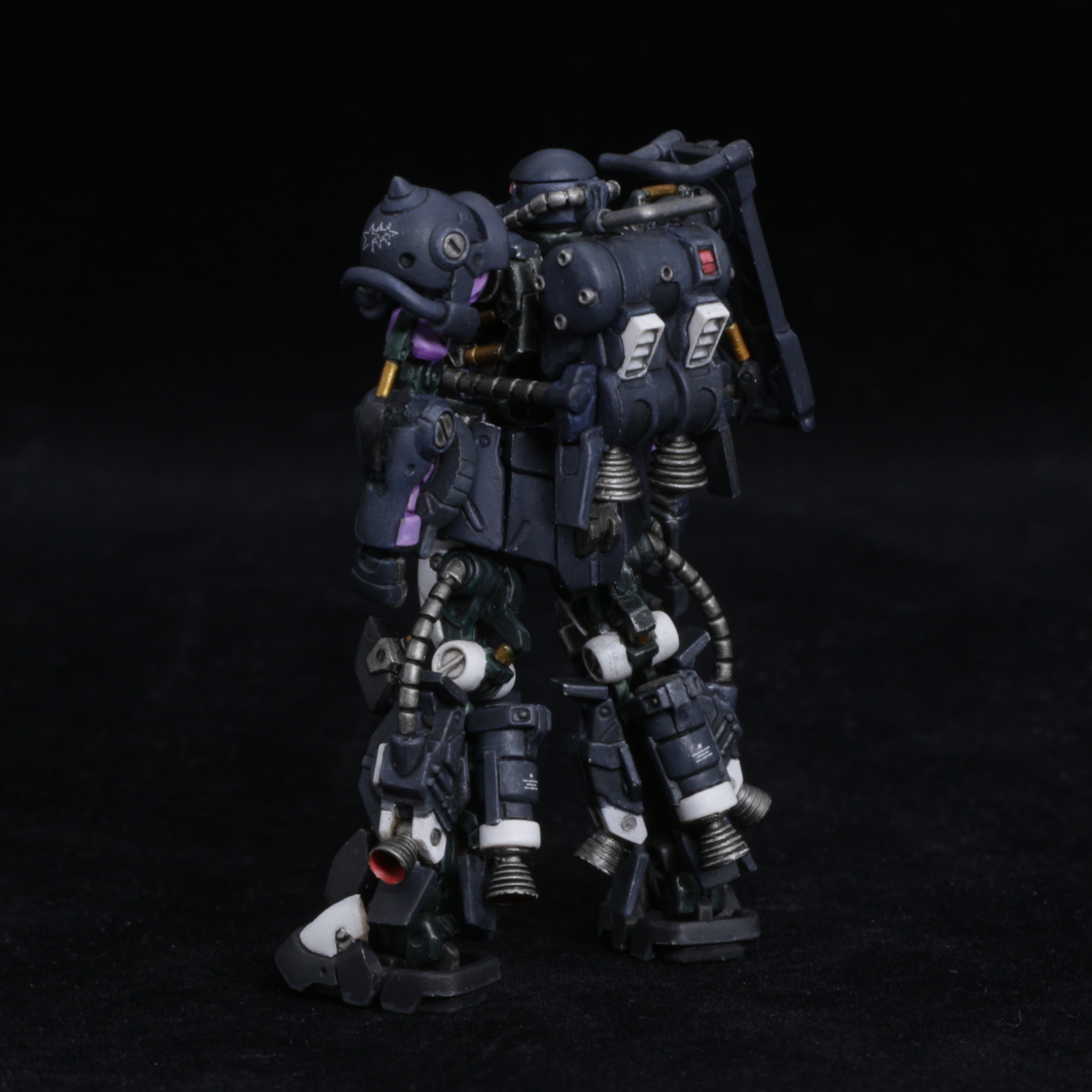 ガンダムアーティファクト016 高機動型ザクII(オルテガ専用機