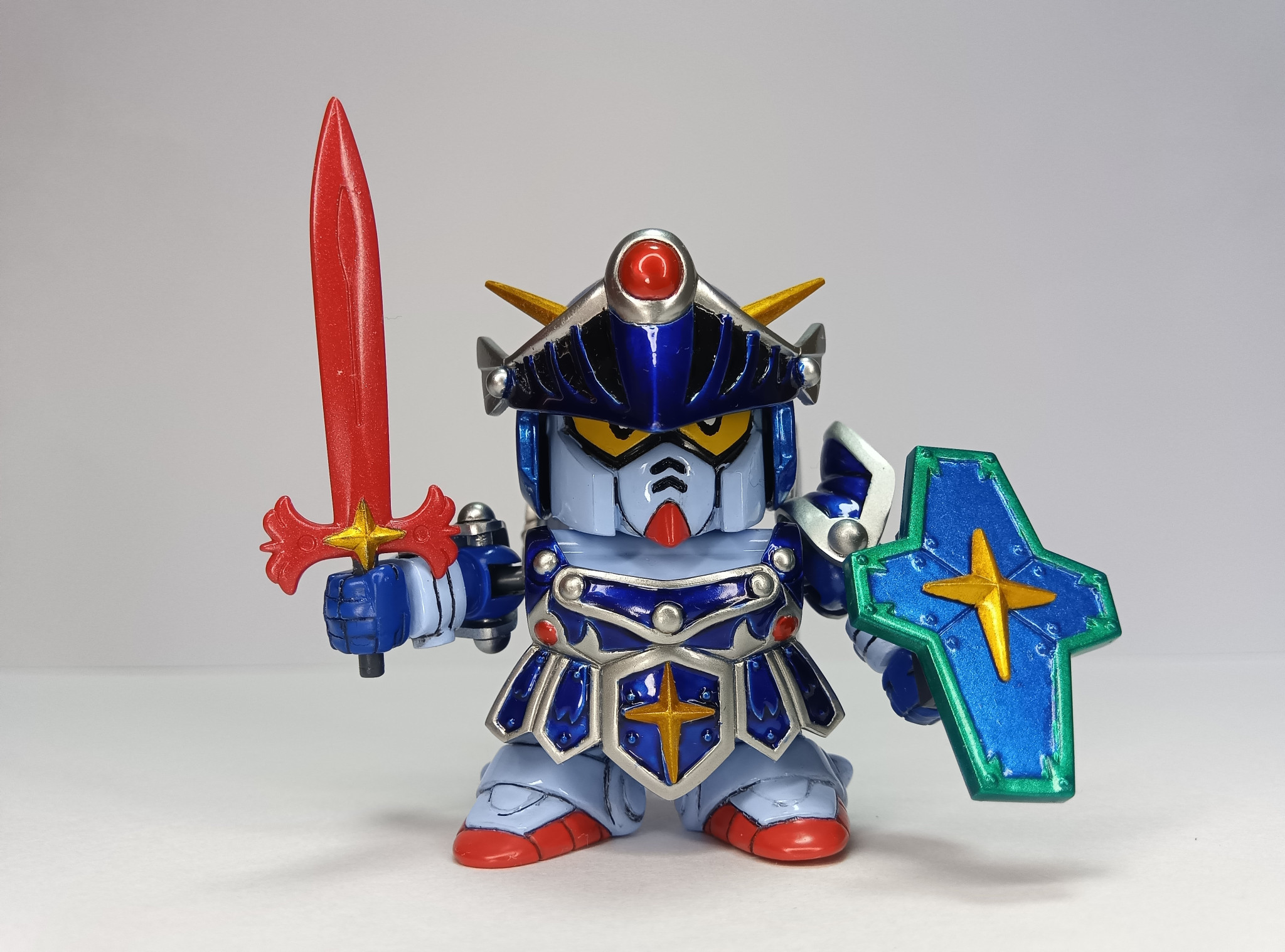 BB戦士No.43 ナイトガンダム・三種の神器装備｜れいいちさんのガンプラ