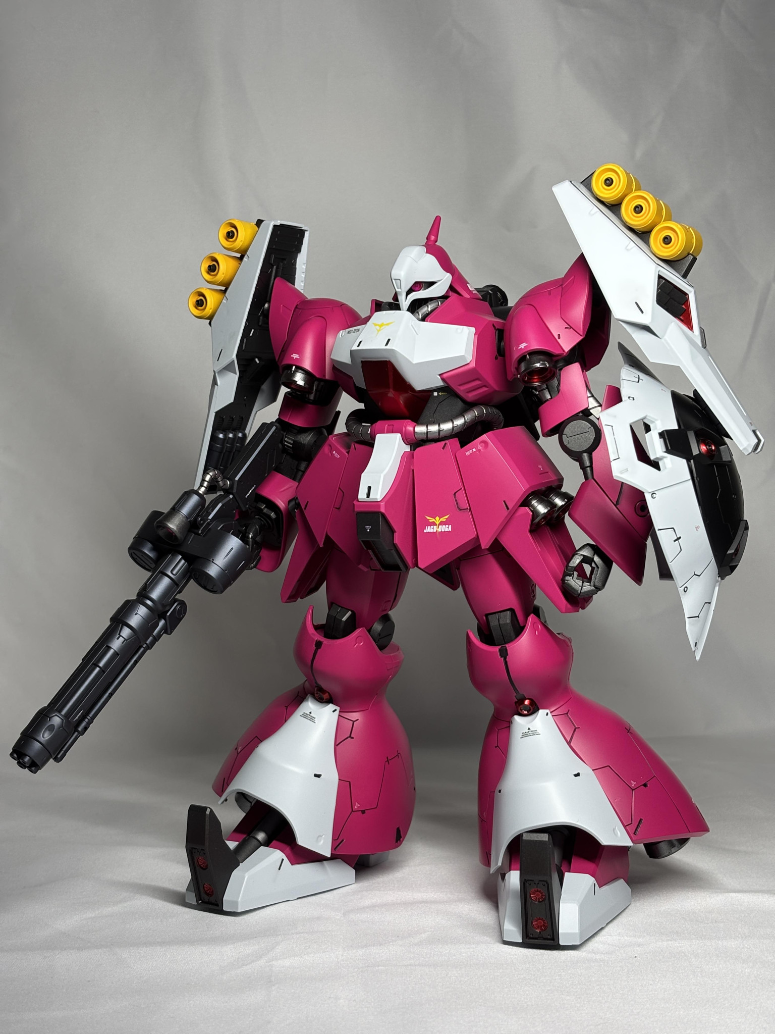 RE/100 ヤクト・ドーガ（クェス・エア機）｜demitasseさんのガンプラ