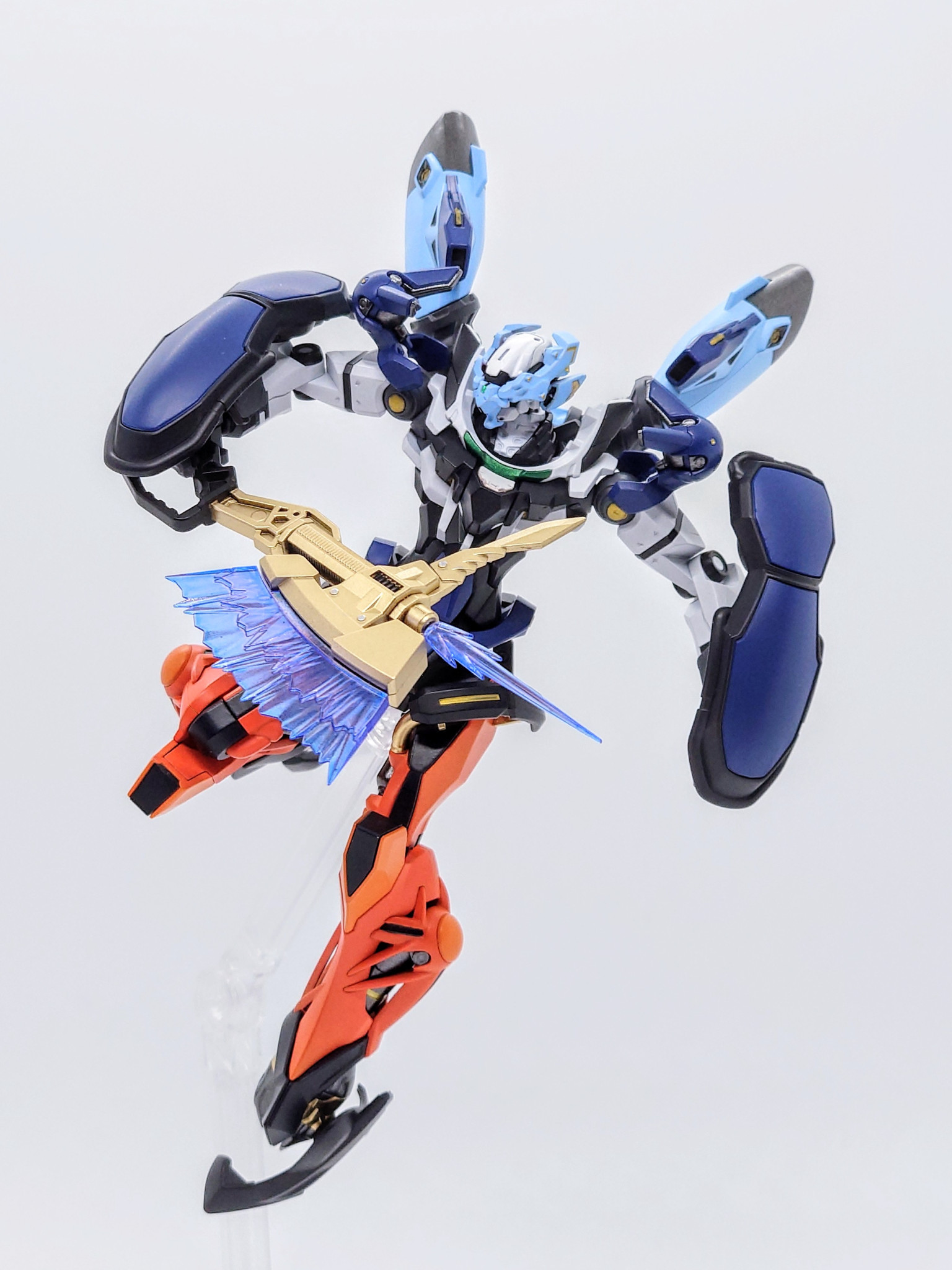 GQuuuuuuX 星街すいせいカラー｜LENさんのガンプラ作品｜GUNSTA