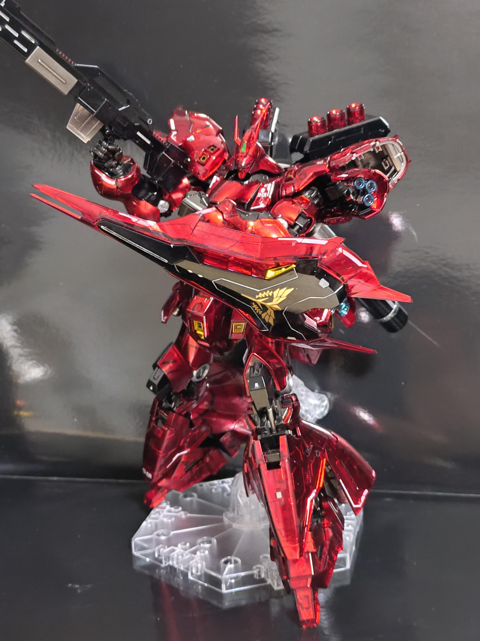 RGサザビー クリアカラー｜ToriKazamiさんのガンプラ作品｜GUNSTA