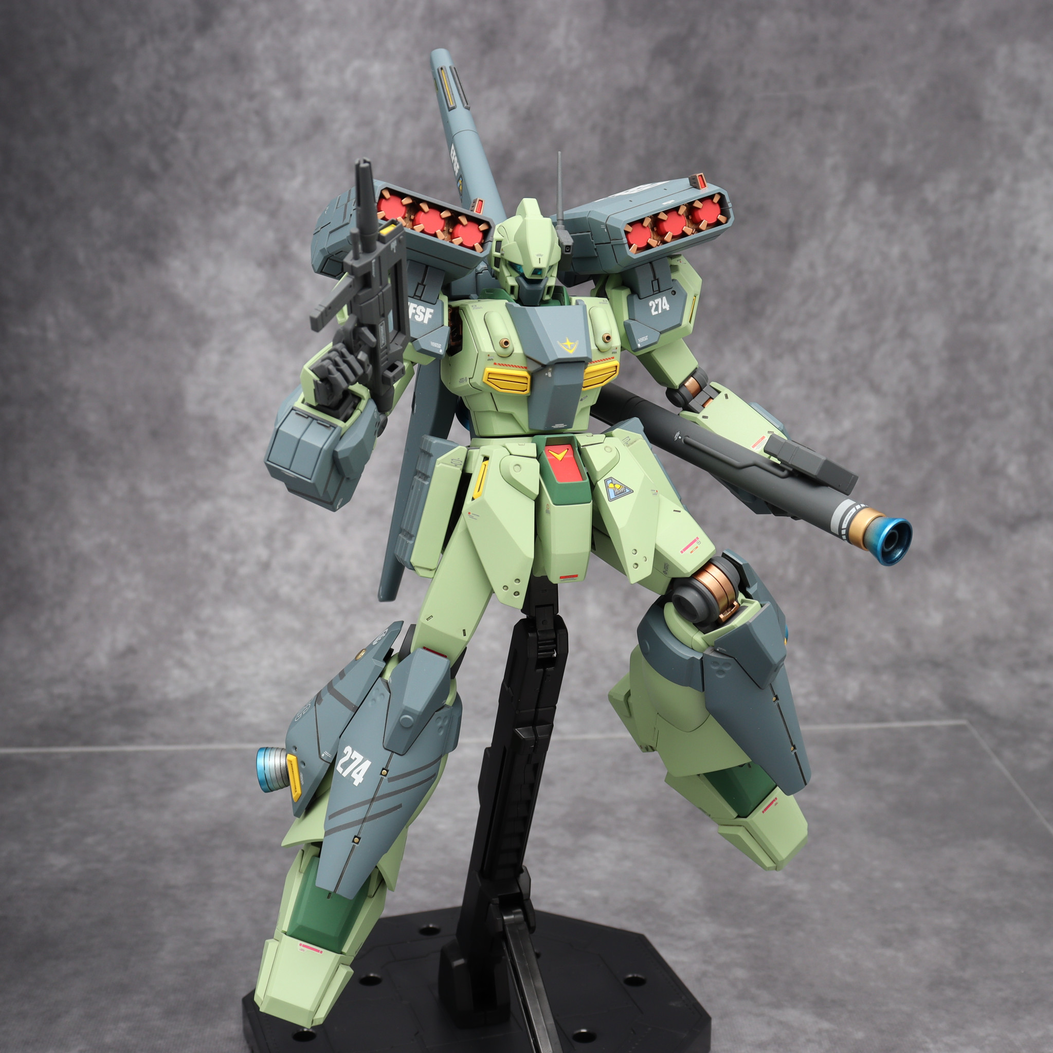 MG 1/100 RGM-89S スタークジェガン【プレミアムバンダイ】｜FUZITAKU