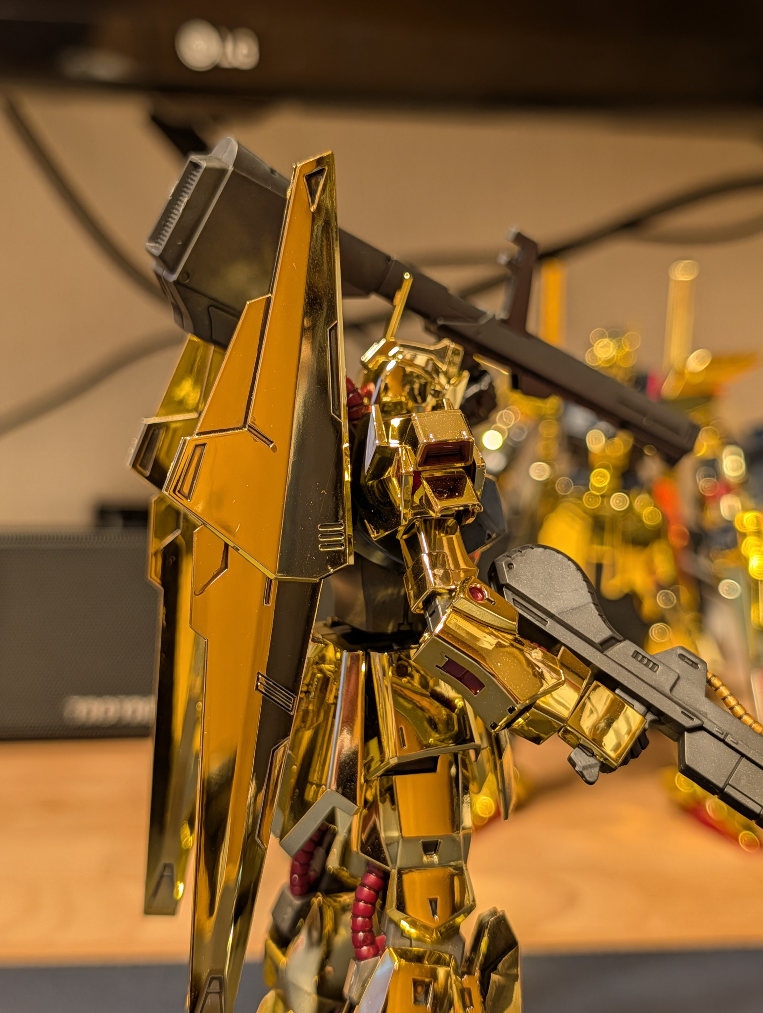 HG デルタガンダム＆百式ゴールドコーティング｜karubi29さんの