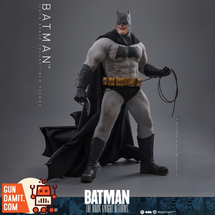 HotToys 1/6 CMS024 Batman: The Dark Knight Returns Batman