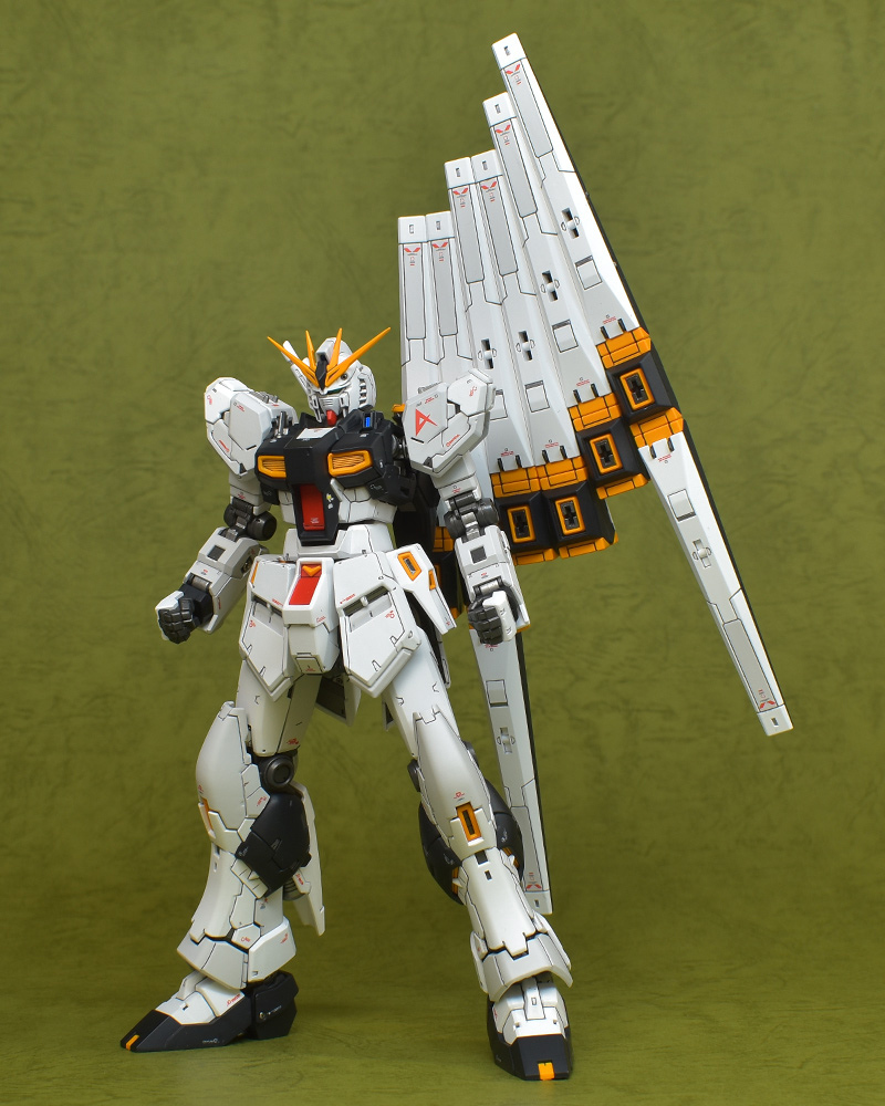 RG νガンダムHWS 塗装済み完成品 レビュー（νガンダム編） | ガンダム
