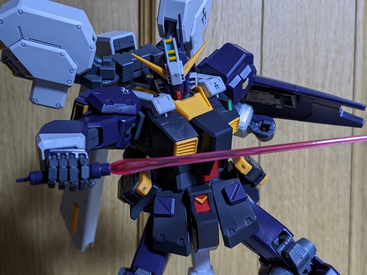 1/100 MG ガンダムTR-1[ヘイズル2号機]アーリータイプ/ヘイズル予備機