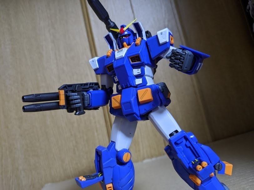 1/100 MG フルアーマーガンダム（ブルーカラーVer.）: ちょっと作り