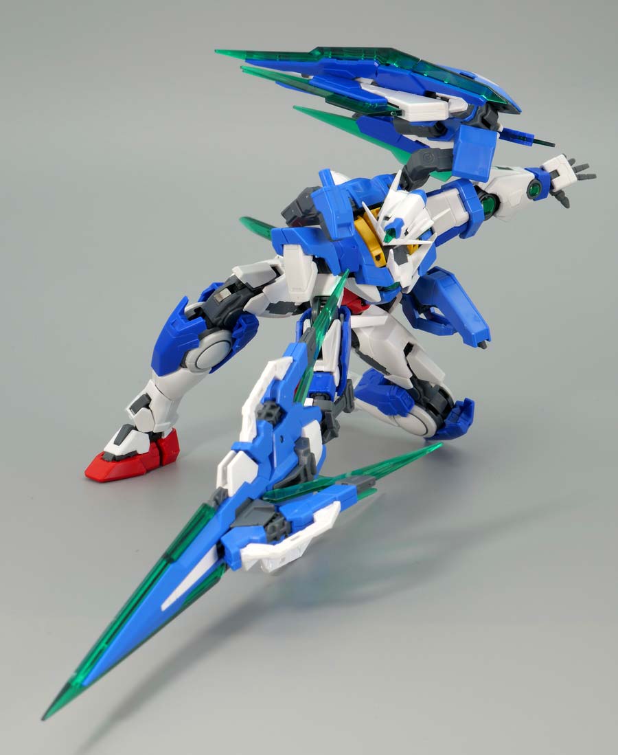 ガンプラ】RG 1/144 ダブルオークアンタ フルセイバー レビュー