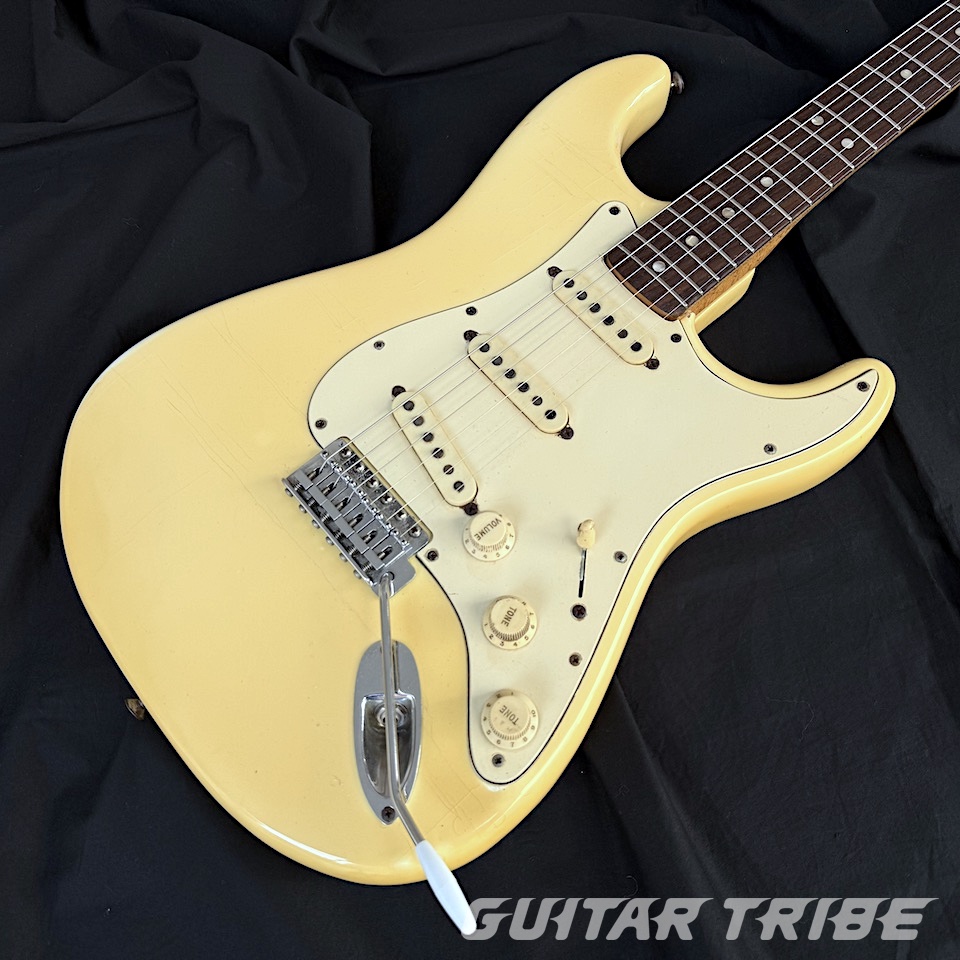 Fender 1972 + 1975 Stratocaster Olympic White/Rosewood FB | GUITAR