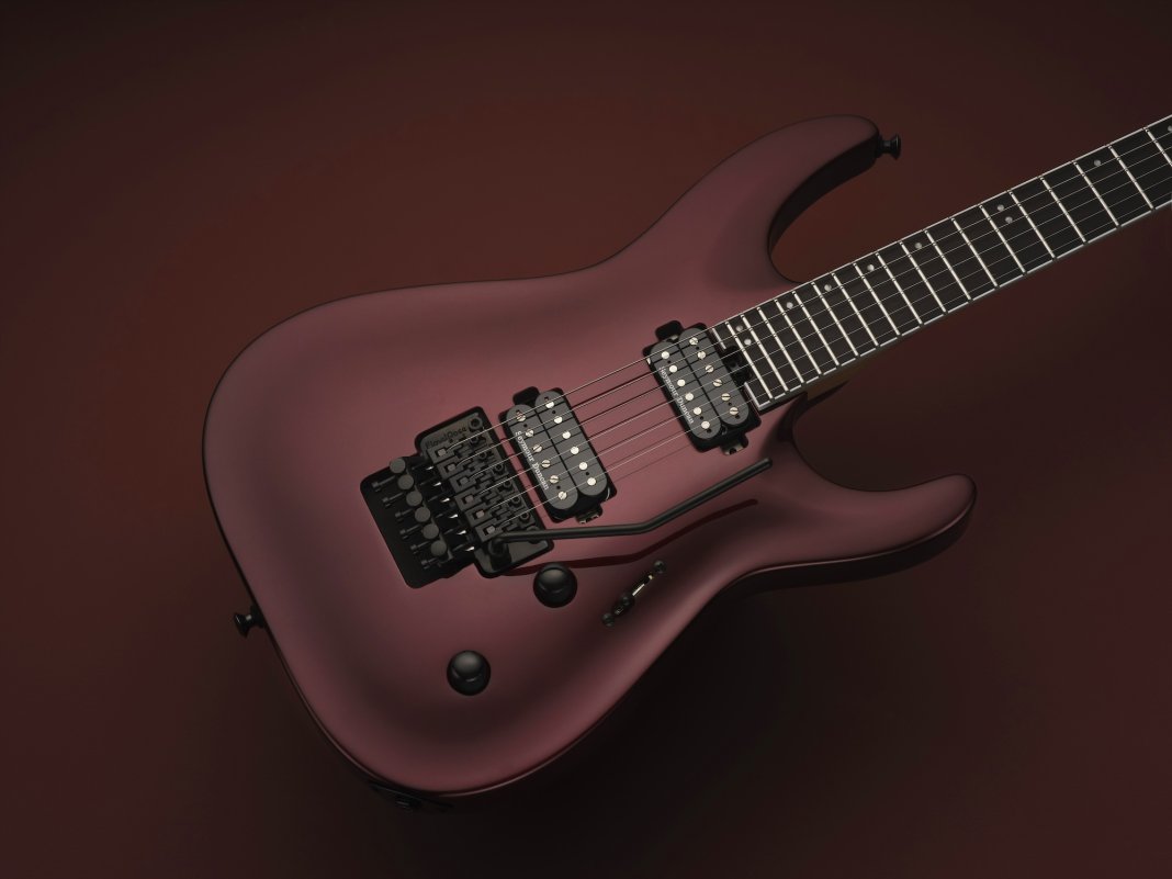 Jackson Pro Plus Series Dinky DKA – the perfect shred guitar?
