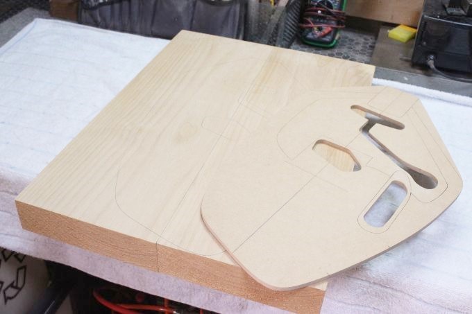 テレファントム自作（1）自作開始 ボディの製作 – ギターの花道