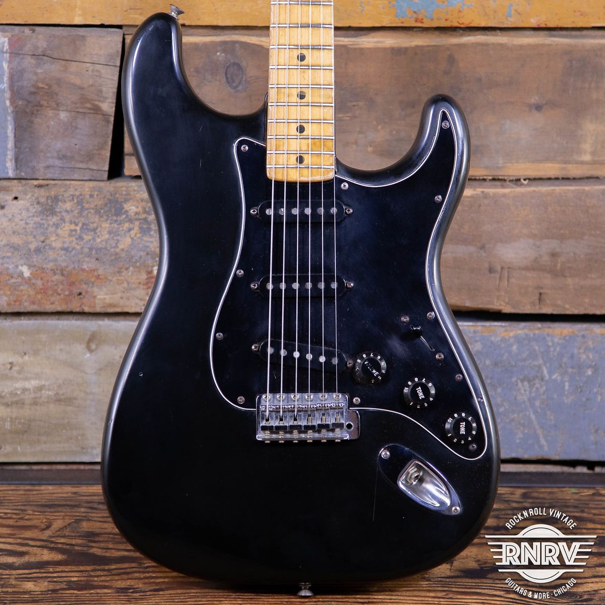 Fender USA Stratocaster 1979年 ブラック、メイプル 1979 Fender Stratocaster Black/Maple - ヴィンテージギター買取り