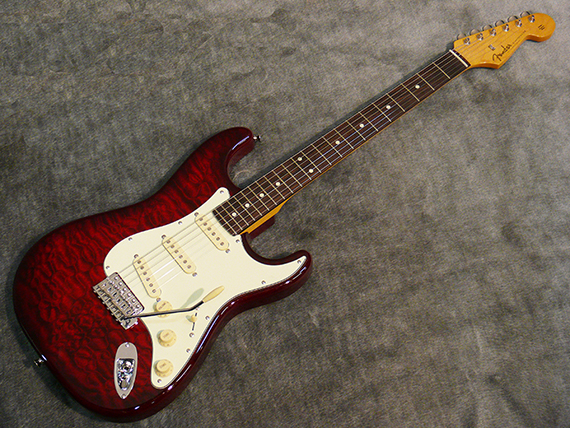 エレキギター】キルトメイプルをトップに施したフェンダージャパン