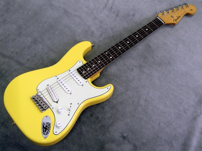 エレキギター】Fender Japan カタログ外数量限定モデル『ST62SS（CYL
