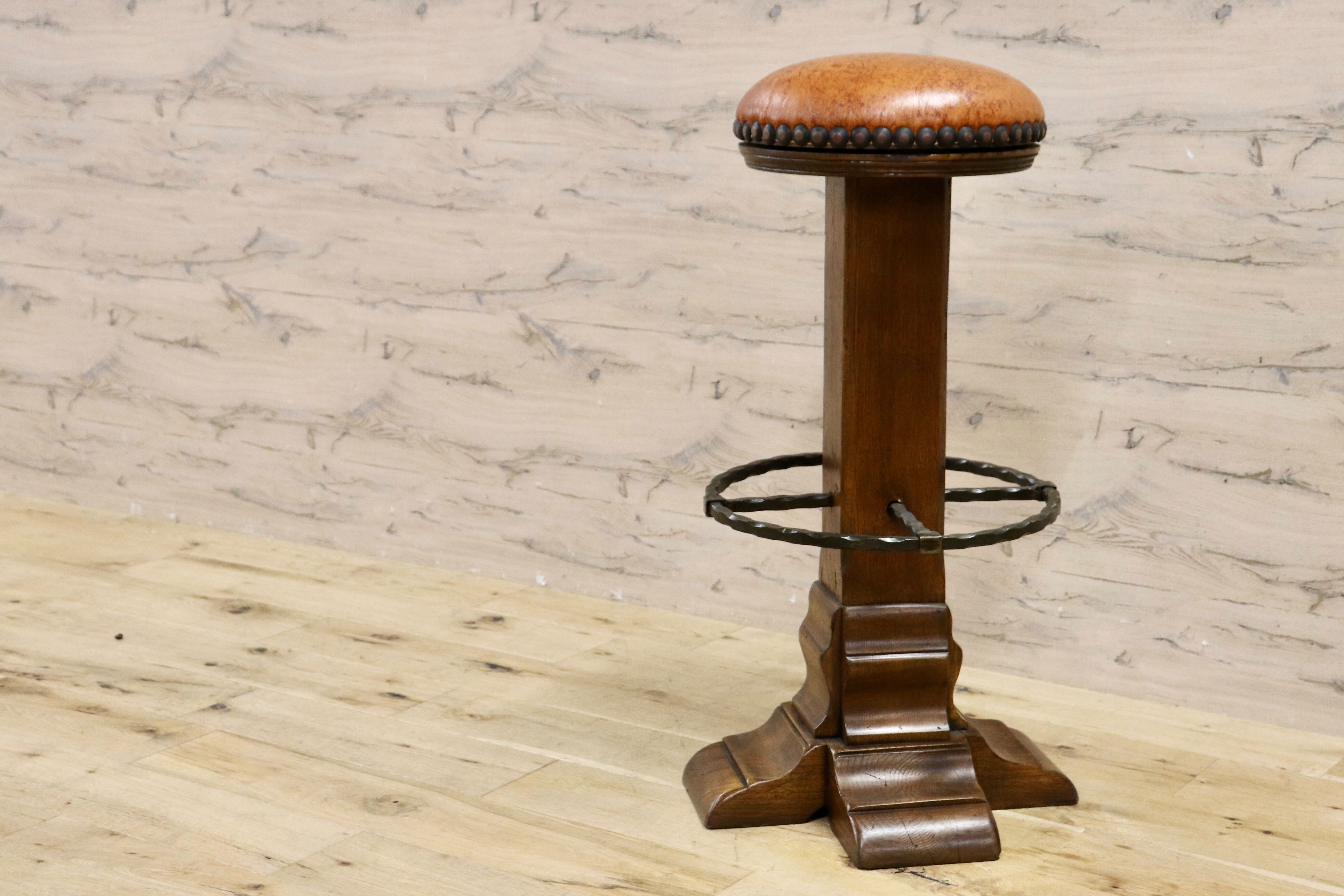 オットマン・スツール