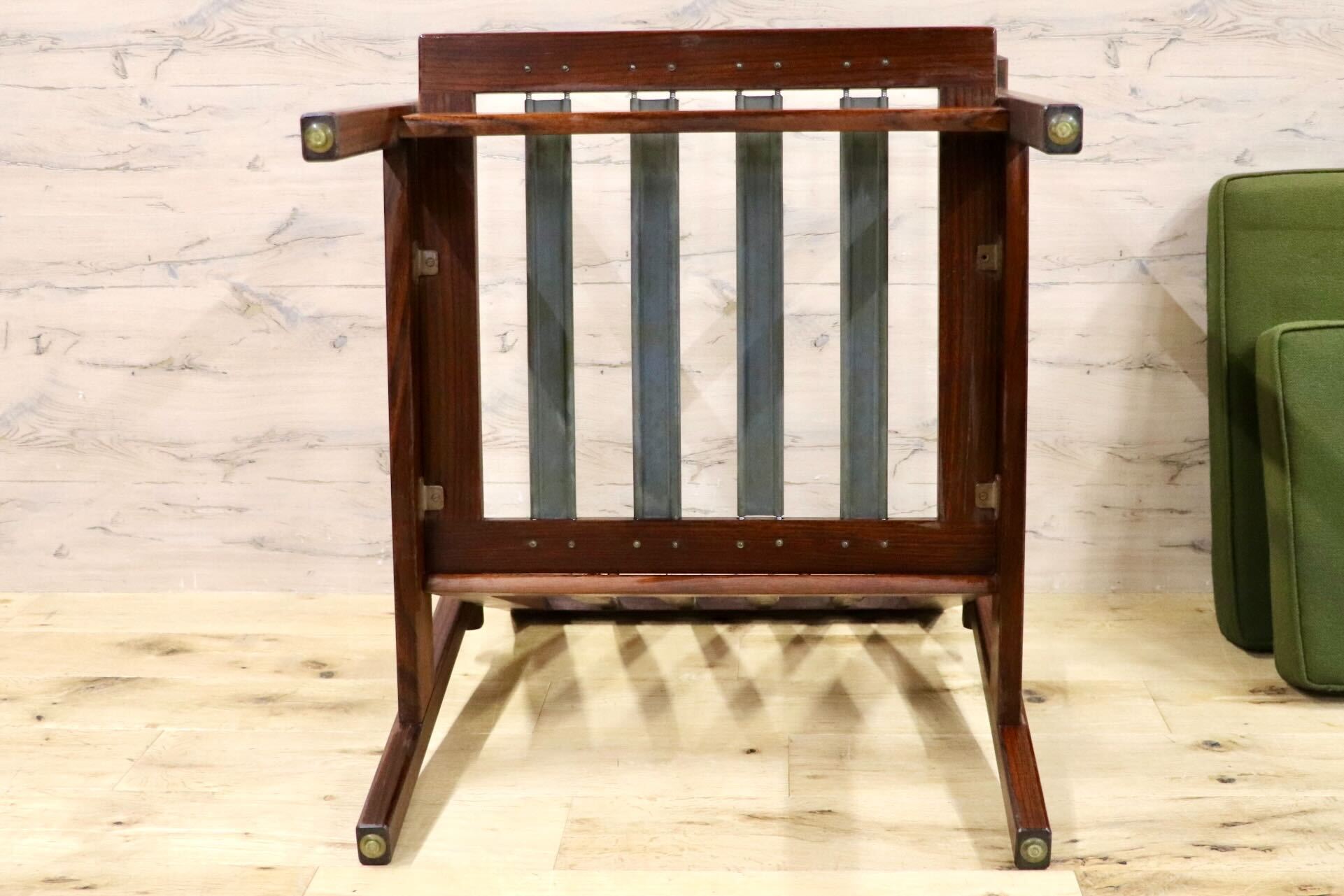 GMHS533B○オールドマルニ / maruni 孔雀 60年代 アームチェア 1人掛け