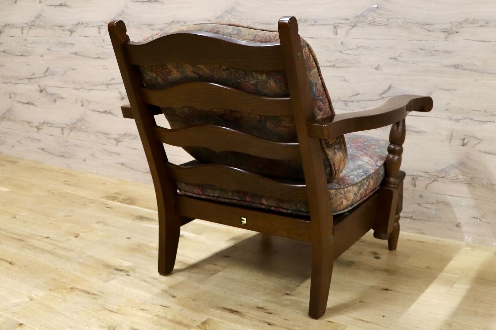 GMHK754A○コスガ / KOSUGA シングルソファ 椅子 アームチェア