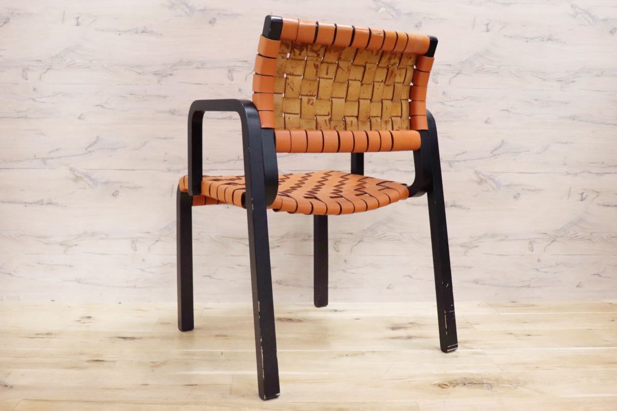 GMGN30C○arflex / アルフレックス NTチェア アームチェア 椅子 革張り