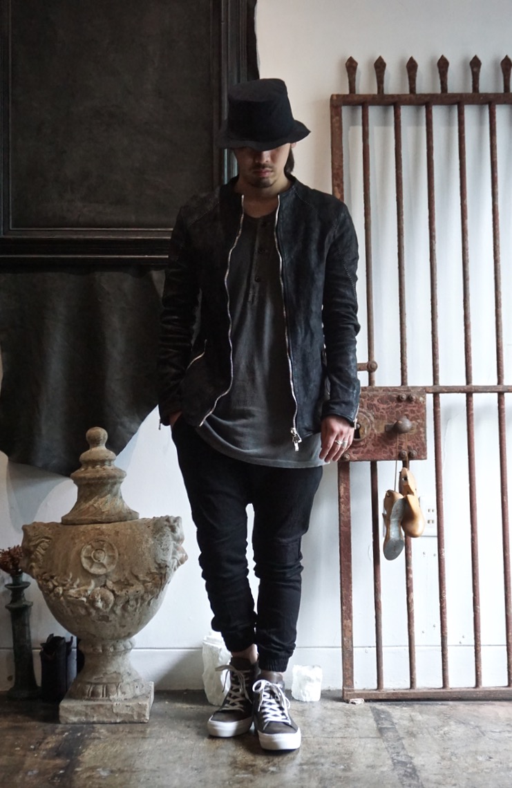 12111-41157. HORSE LEATHER NO COLLAR ZIP/F MOTO SPIRAL ARM LINED