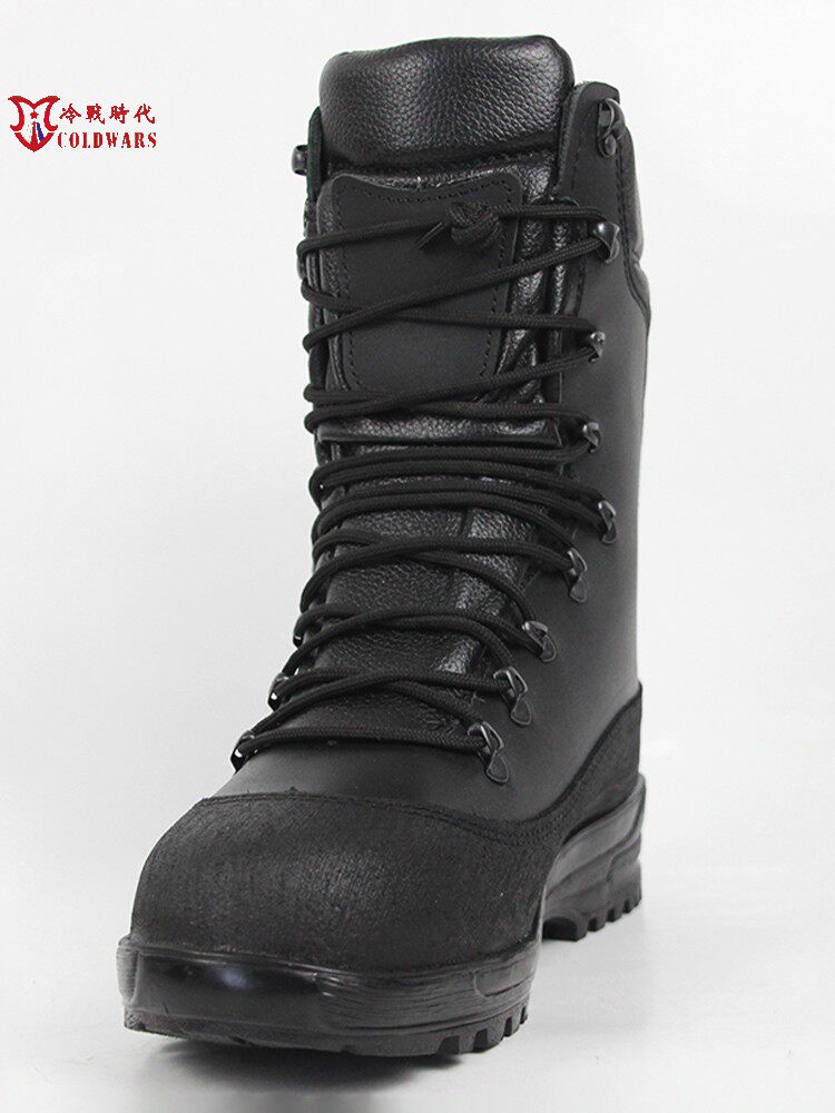 Cold War Era Russian VKBO Tactical Winter Boots