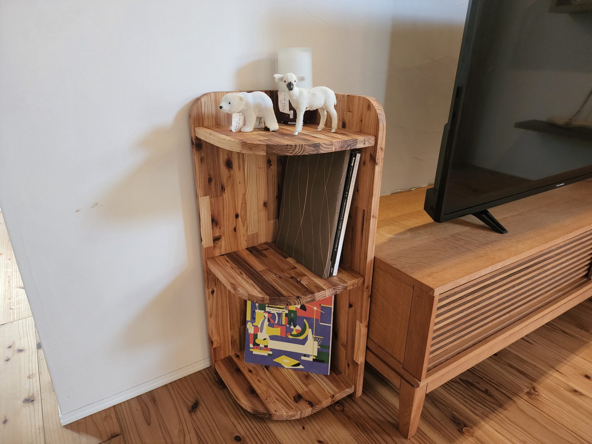 コーナーラック ｜ 木材・無垢材・一枚板・オリジナル木製家具の