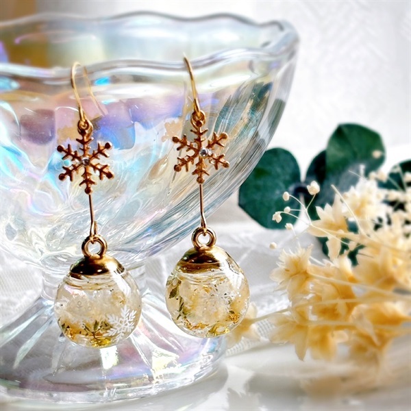 雪の結晶ピアス/イヤリング｜HanaCoco（はなここ）