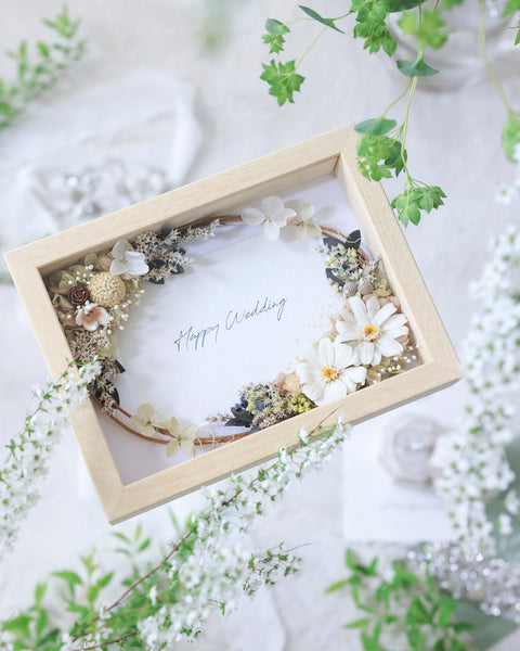 天然木フラワーフォトフレームL判・ wreath – 花と木の実cocochiya