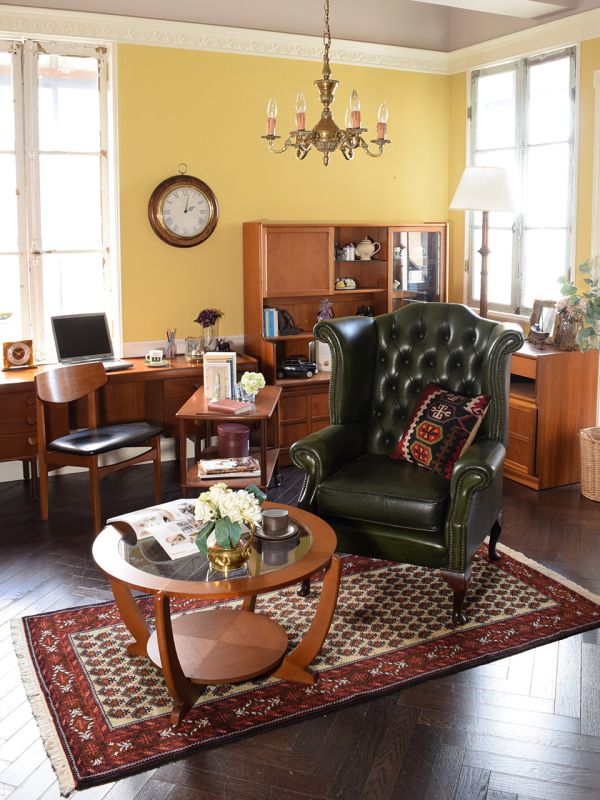 イギリスで見つけたアンティークのベル、真鍮で出来たおしゃれな卓上