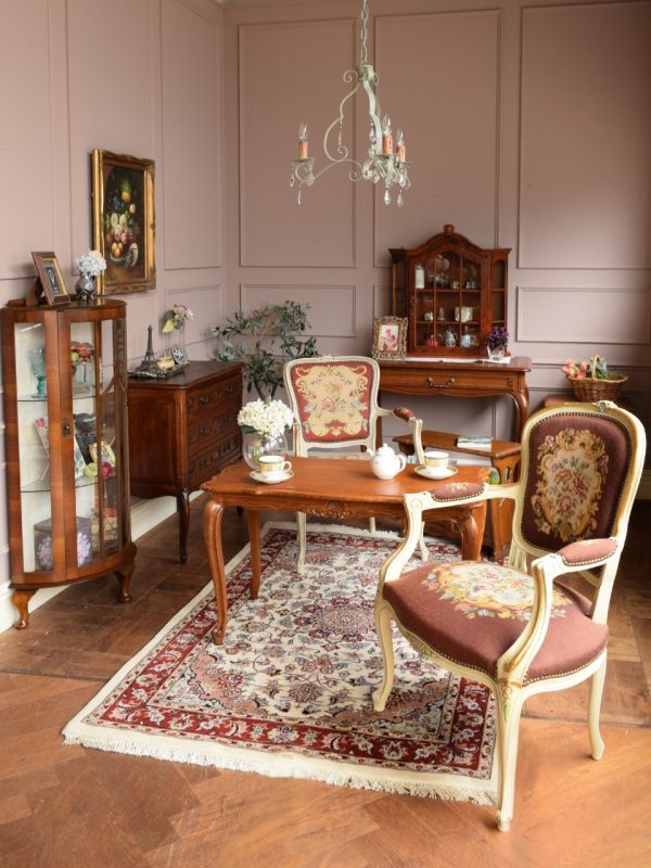 美しいメダリオン模様の手織りの絨毯、Mash'had（マシュハド）の