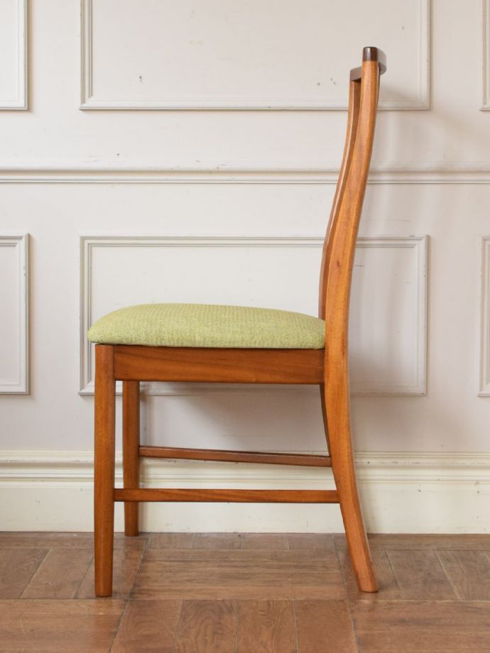 マッキントッシュのおしゃれな椅子、イギリスのヴィンテージチェア(m