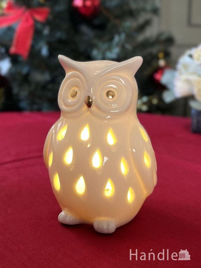 しずく型の模様が輝く陶器のLEDライト、セラミックで出来たフクロウの
