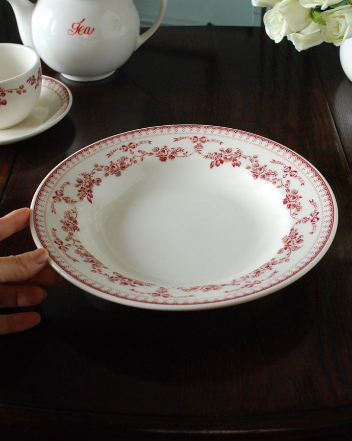 フランス雑貨、コントワール・ドゥ・ファミーユのスーププレート（フォ